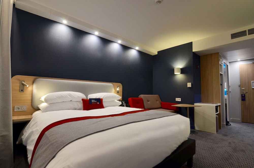 Standard Room, 1 Double Bed with Sofa bed (Free Breakfast)
