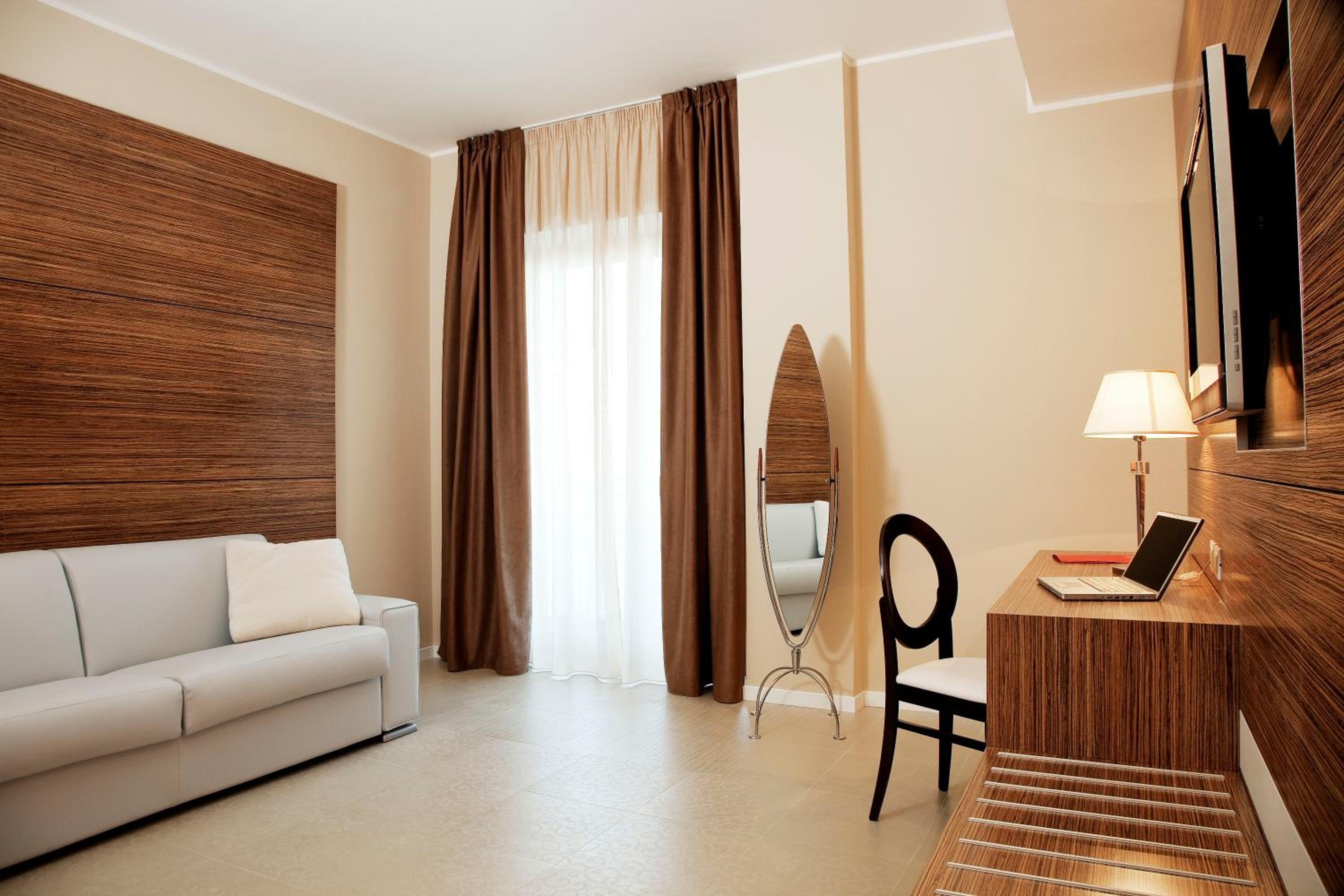 Luxury Double Room photo 2