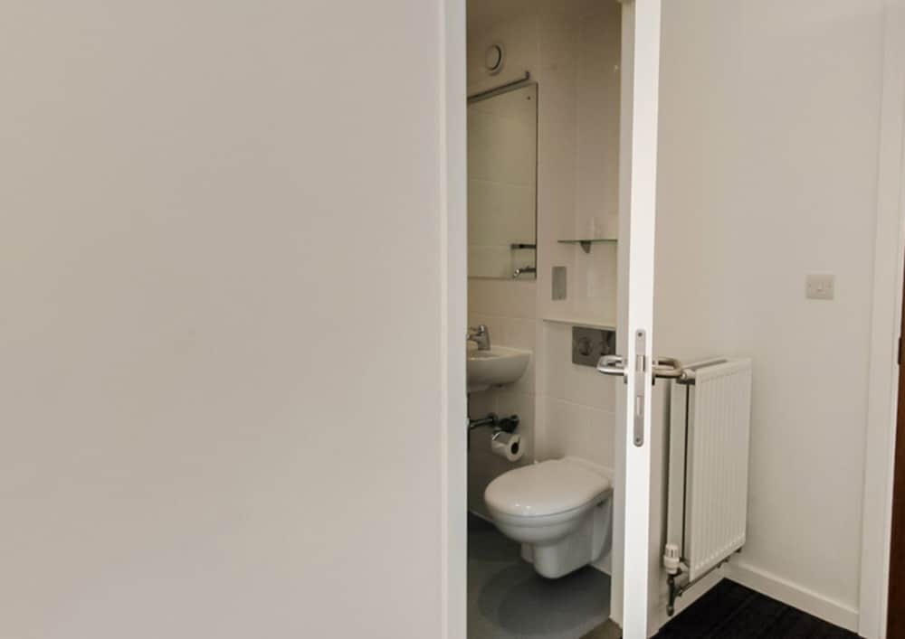 Standard Double Room, Ensuite photo 2