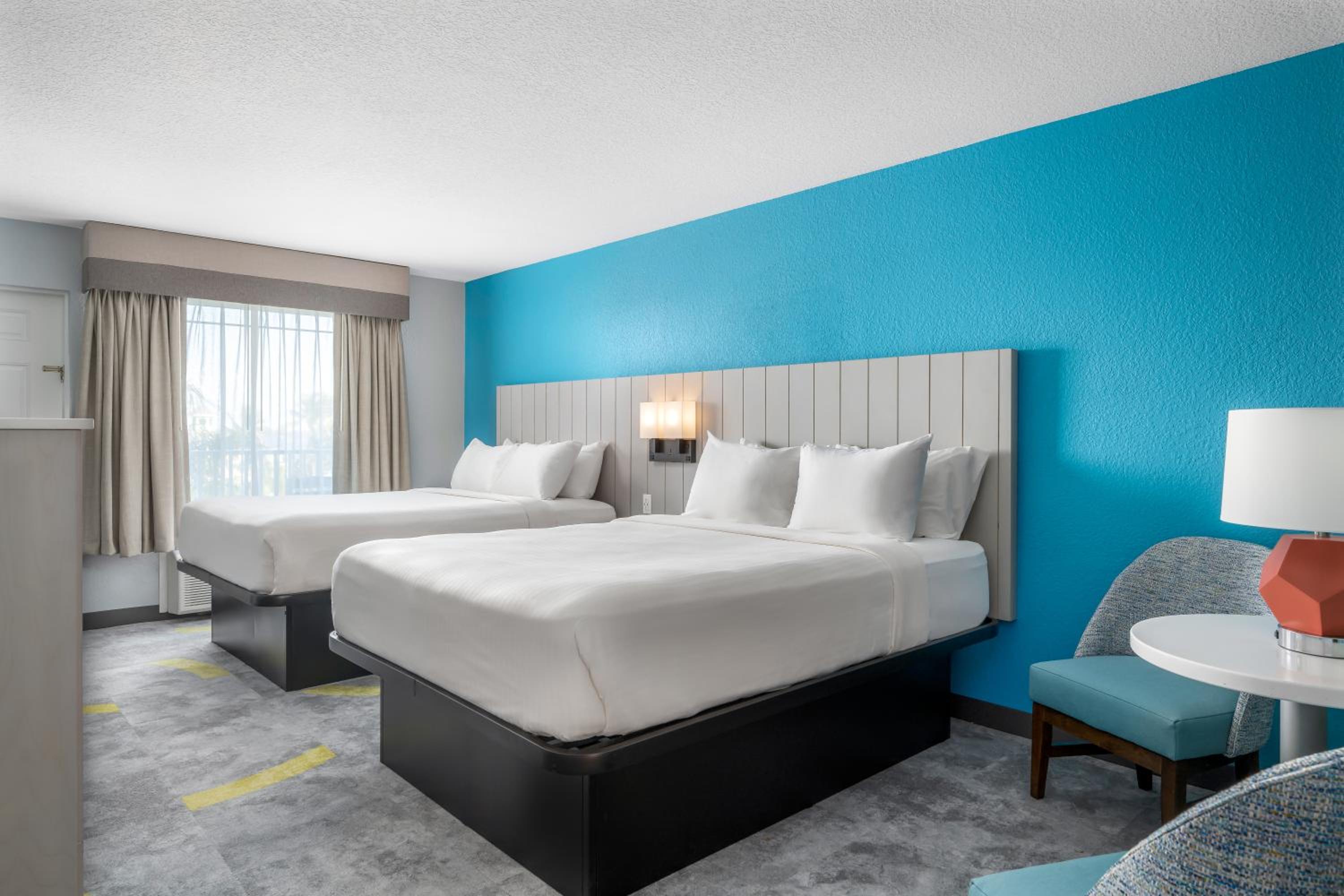 Queen Suite photo 3