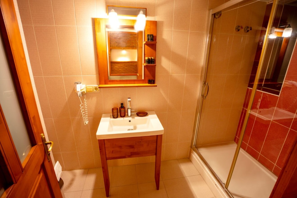 Elite Double Room photo 3