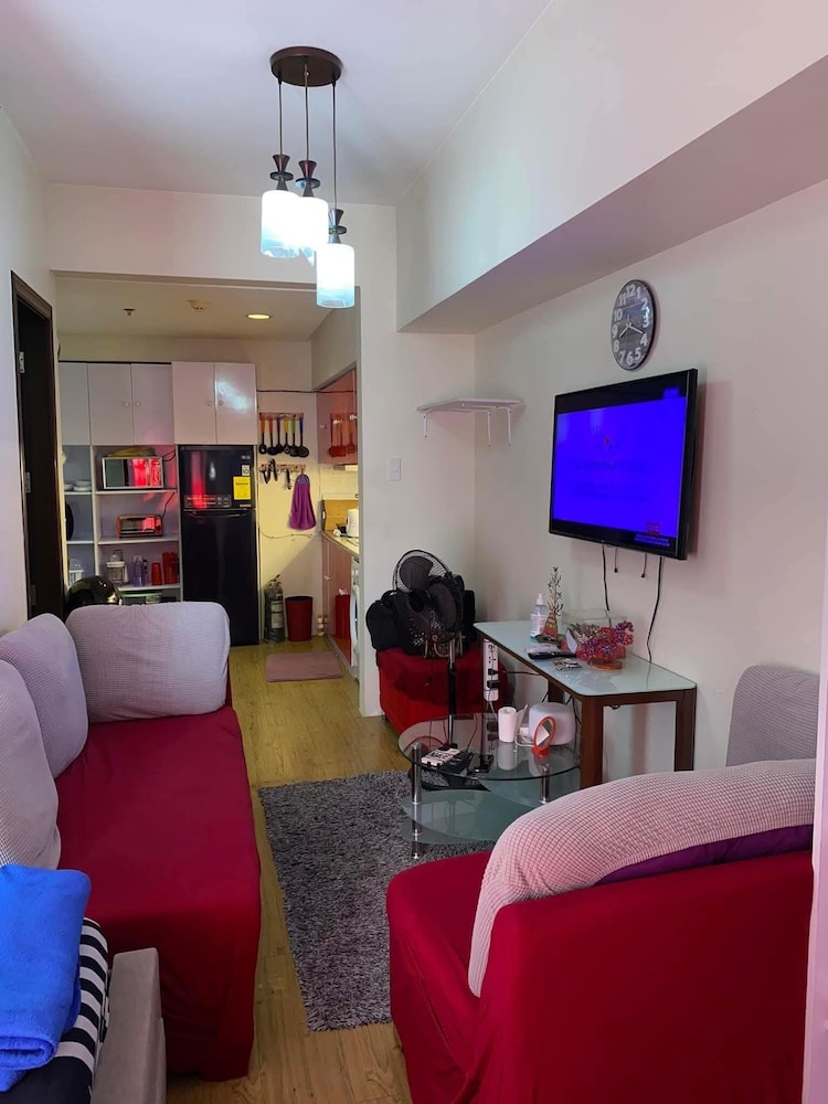 Basic Apartment, Garden View