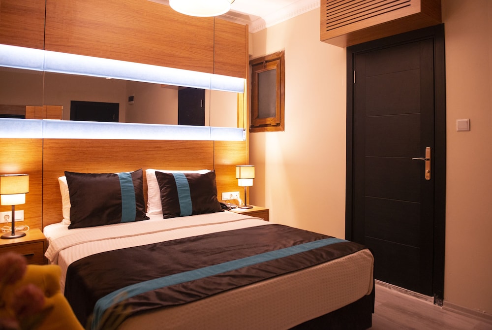 Standard Double Room photo 3