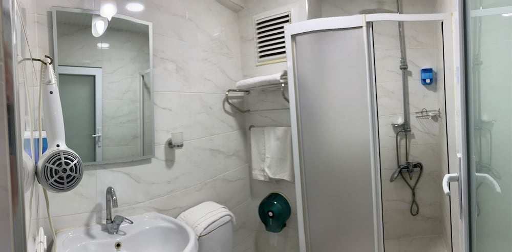 Standard Room photo 3