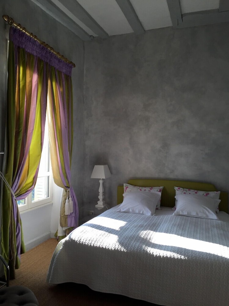 Family Suite (Romance) photo 1