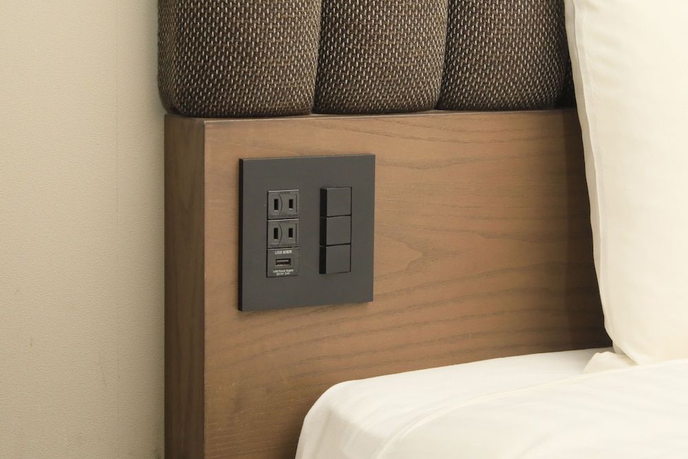 Room, 1 Queen Bed - Photo 2
