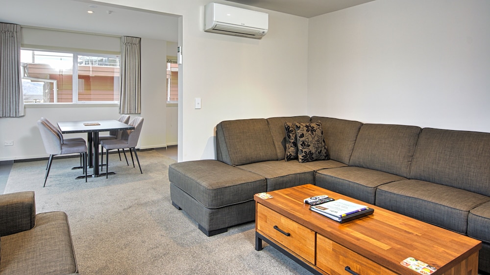 Deluxe Apartment photo 1