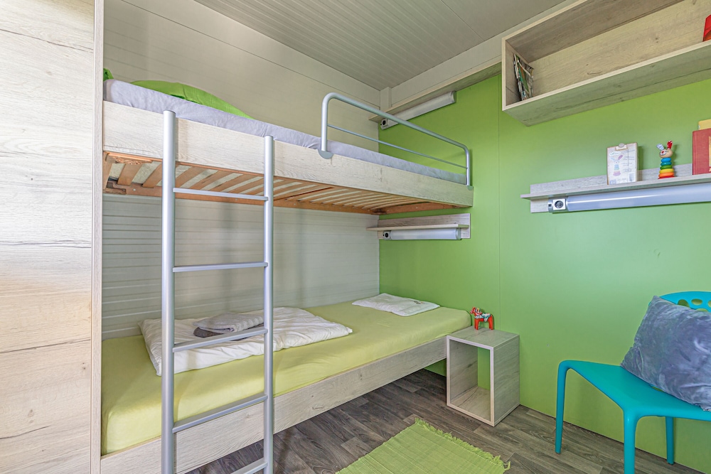 Family Mobile Home, Multiple Bedrooms, Mountainside (Happy House Of Nature) photo 2