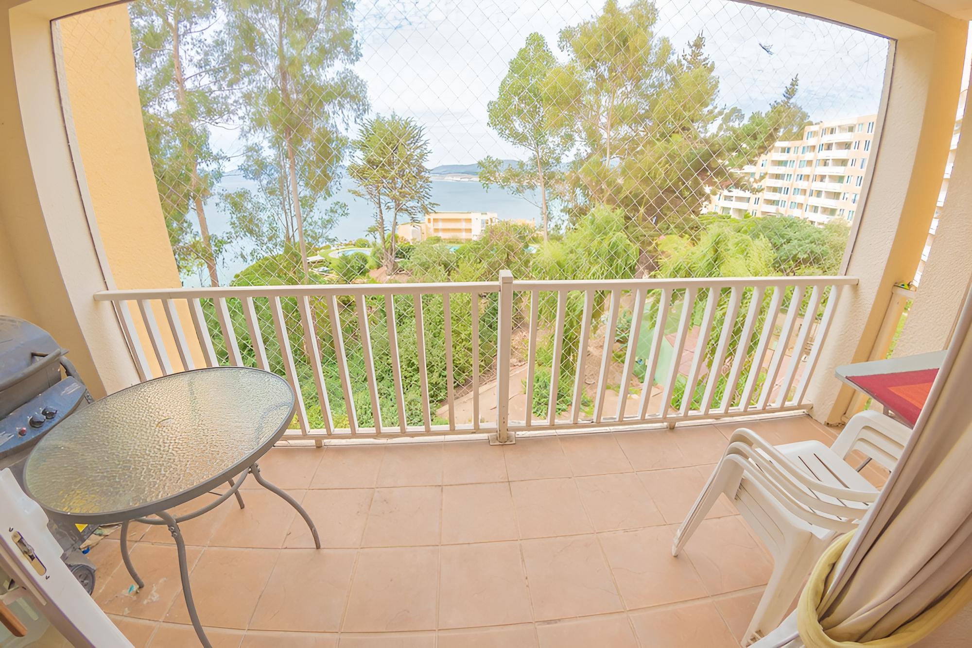 Comfort Apartment, 3 Bedrooms, 2 Bathrooms photo 2