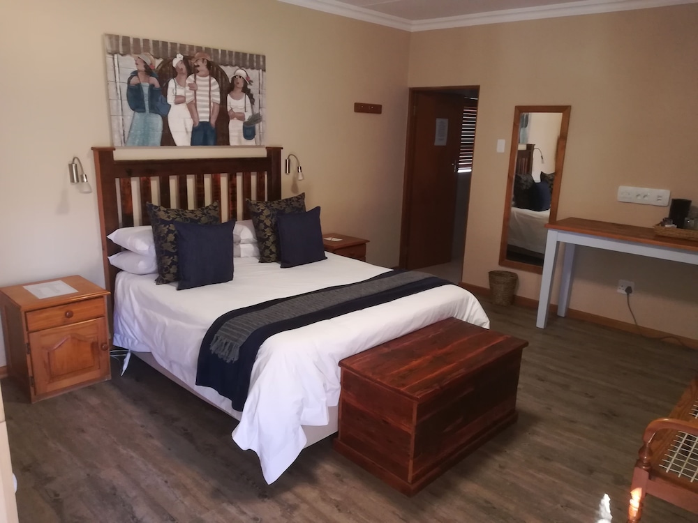 LUXURY ROOM 18 photo 3