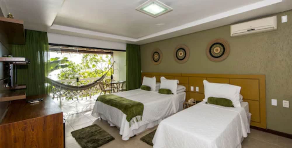 Room (Master) photo 1