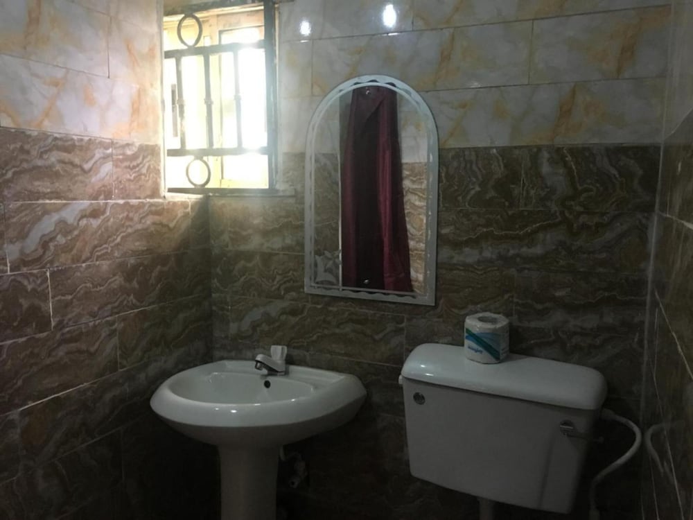 Standard Room - Photo 5