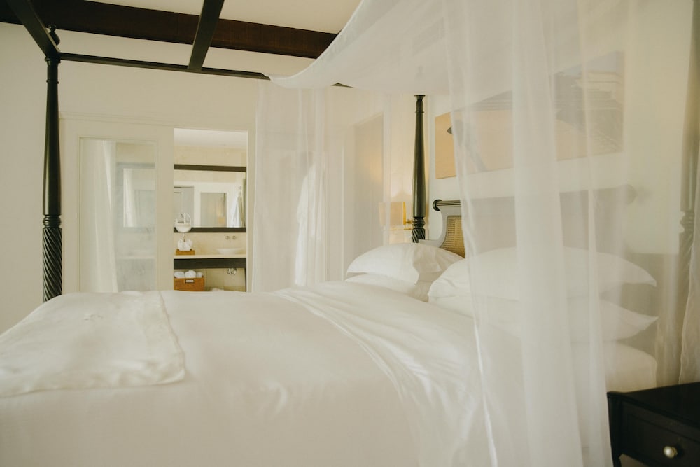 Deluxe Suite, Oceanfront