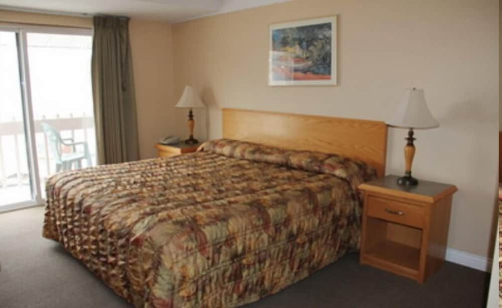 Standard Room, 1 King Bed photo 1