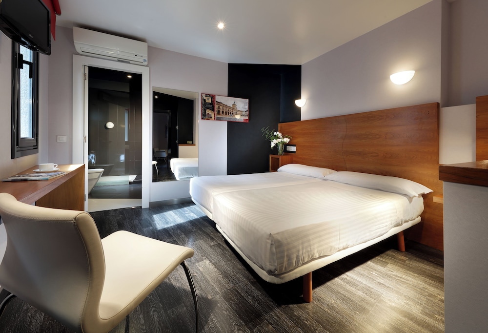 Superior Room - Photo 3