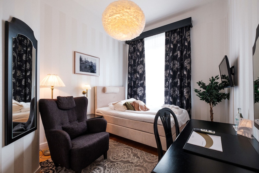 Single Room photo 1