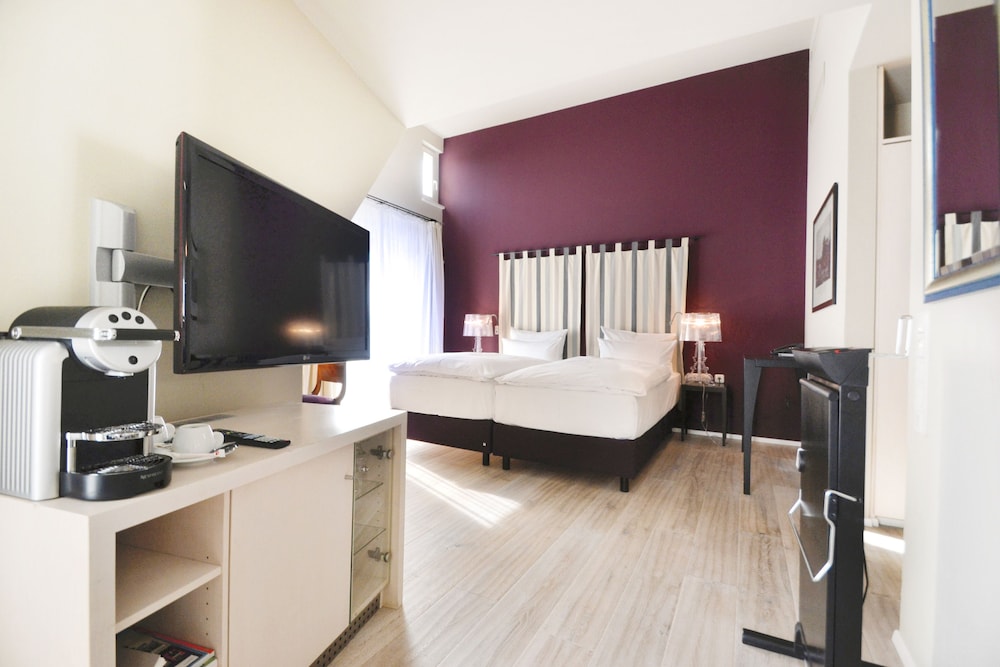 Junior Suite (Double)