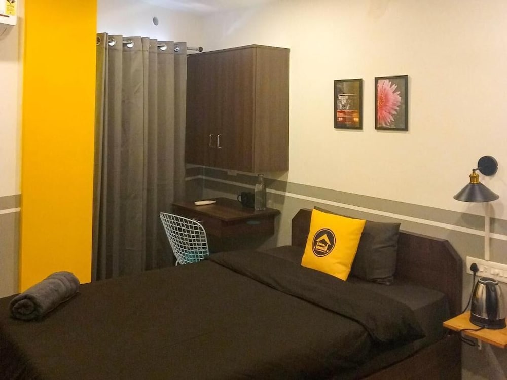 Standard Single Room with Balcony photo 1