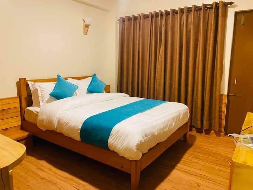 Deluxe Double Room, 2 Double Beds, Non Smoking, Balcony photo 1