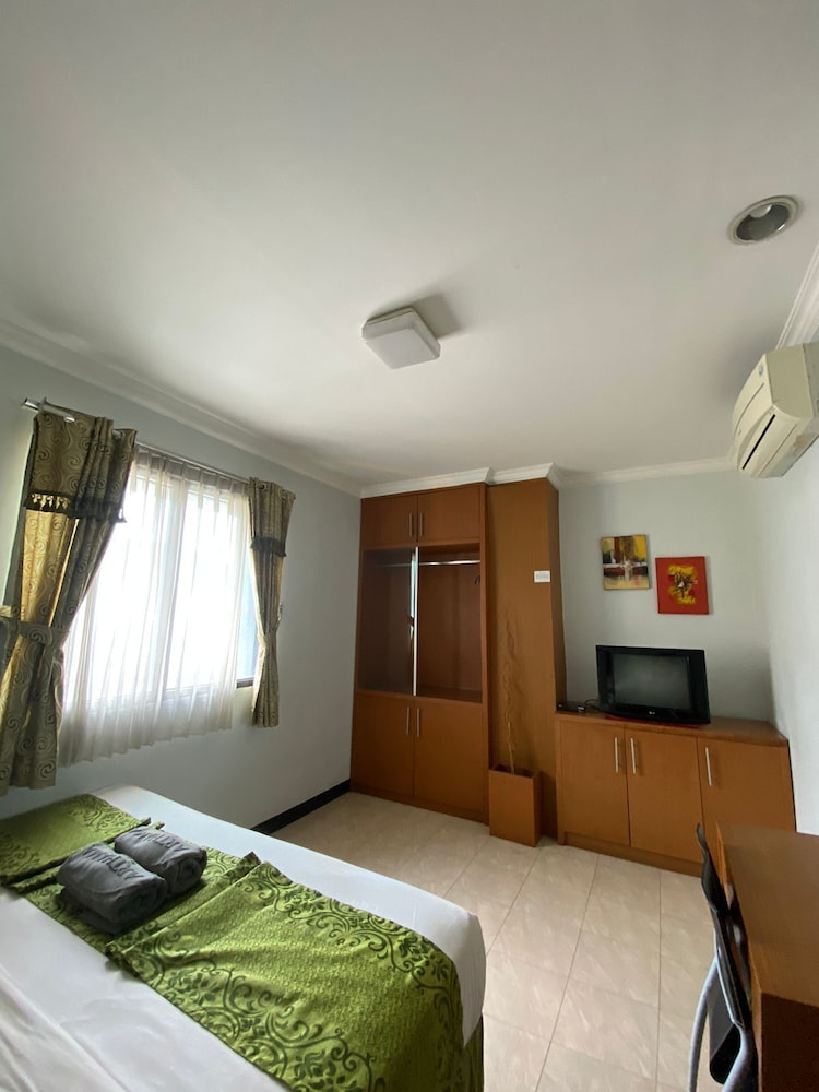 Deluxe Room - Photo 1