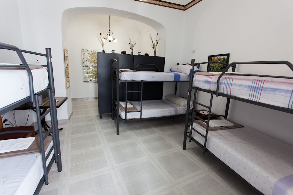 Shared Dormitory, Mixed Dorm, Shared Bathroom (1 bed) photo 1