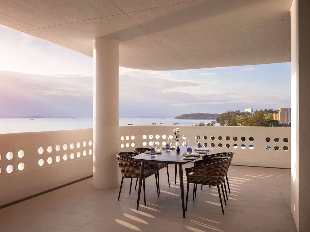 Executive Suite, 1 Double Bed, Ocean View - Photo 7