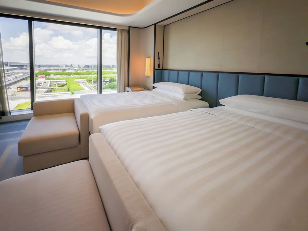 Deluxe Twin Room (Horizon)