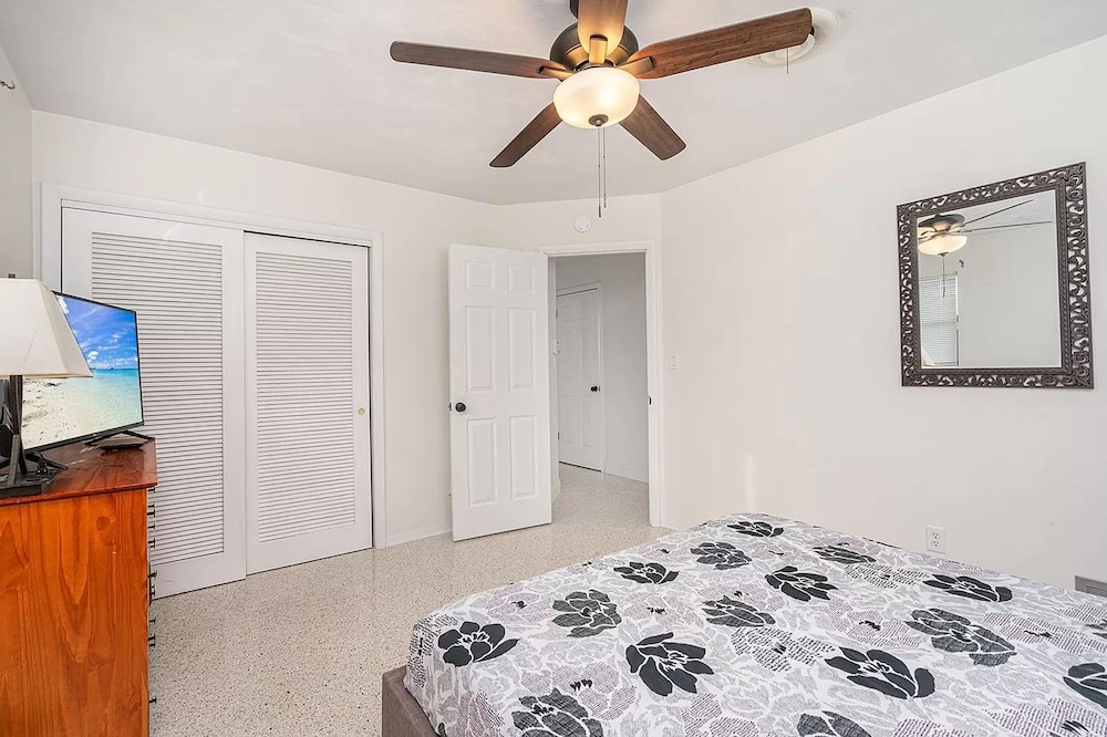 Beach House 3 bed 2 Bath in Ormond Beach FL, Photo 13