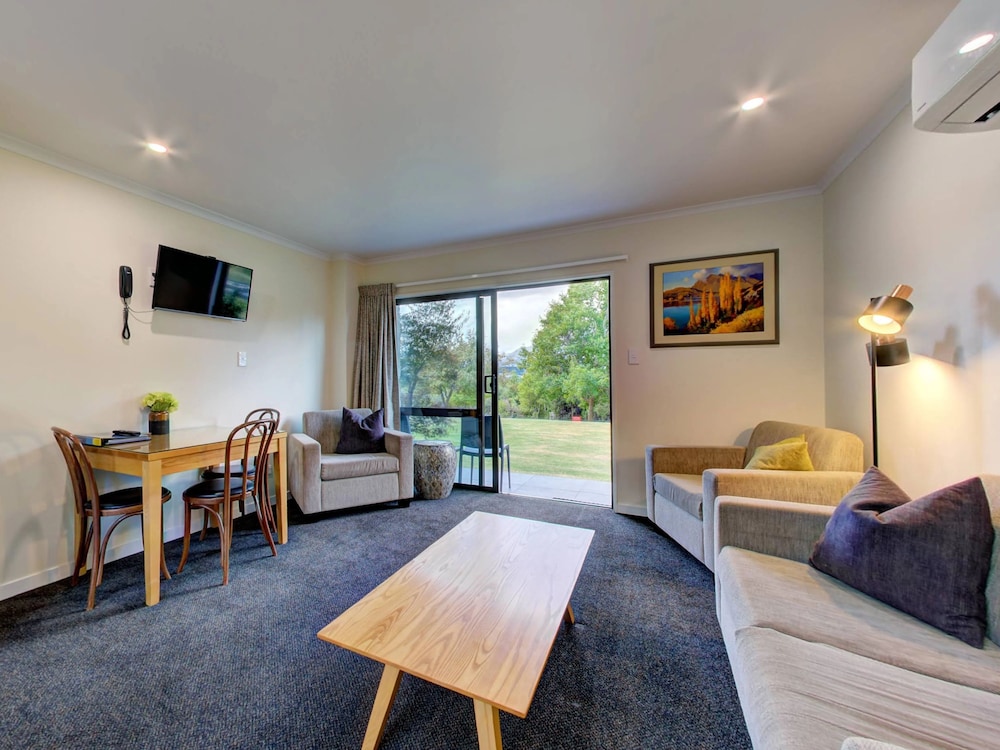 One Bedroom Motel photo 2