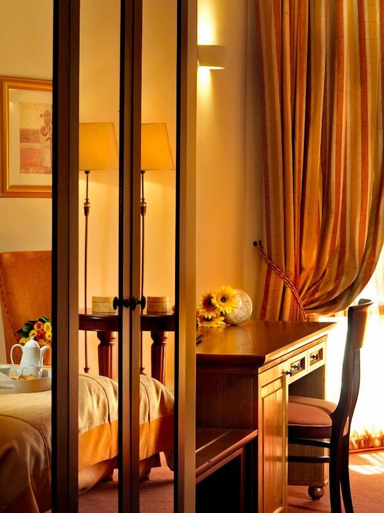 Classic Double Room, Sea View (Panoramic) - Photo 5