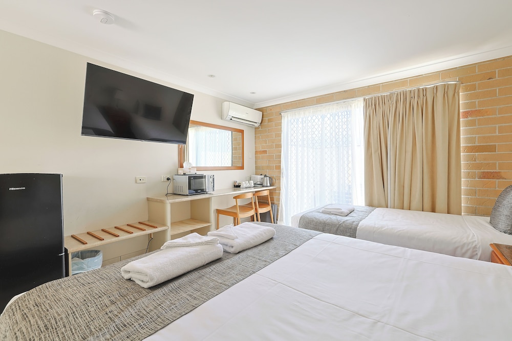 Deluxe Twin Room photo 2