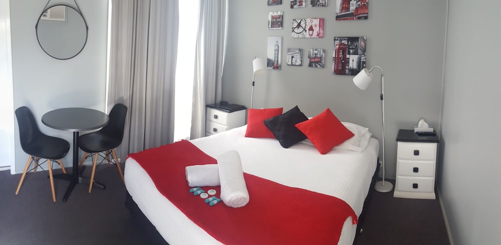 Room, 1 Queen Bed photo 3