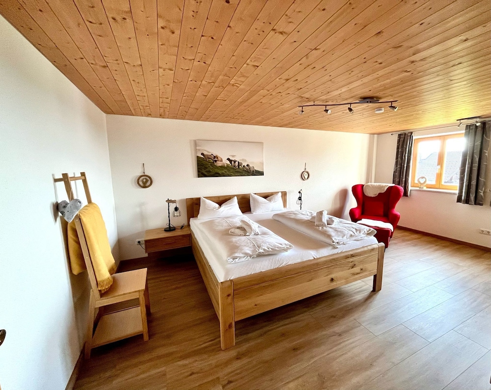 Apartment, 2 Bedrooms, Smoking, Terrace