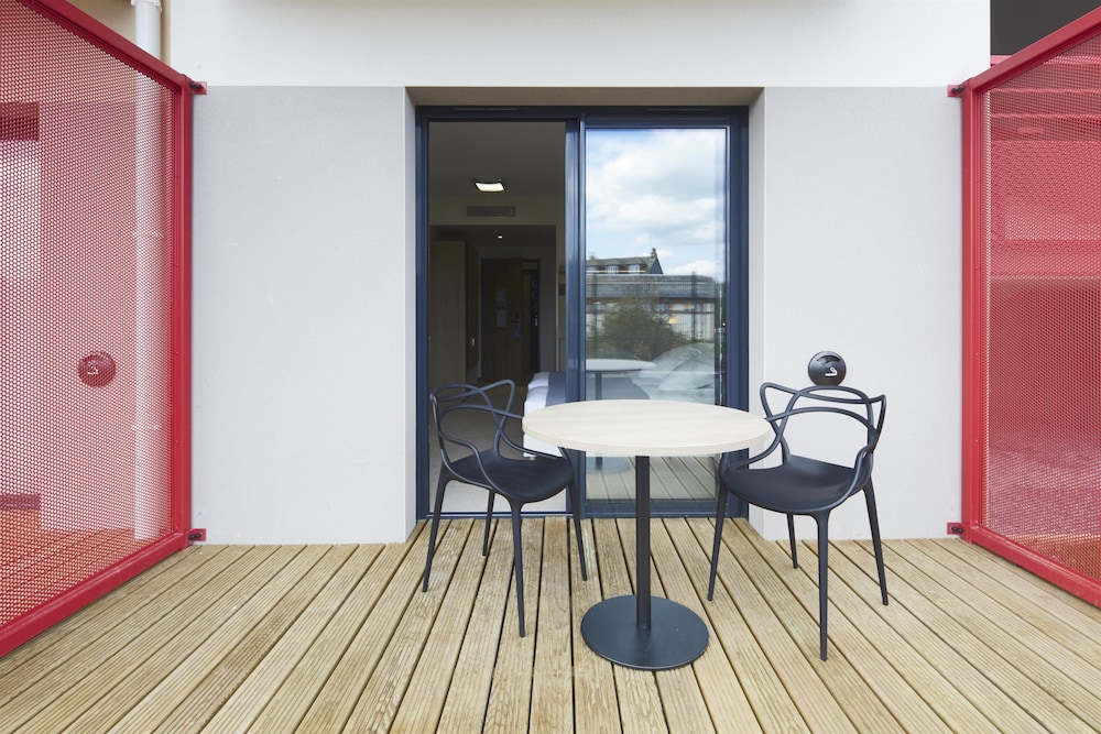 Standard Studio, 1 Double Bed (La Dives View) photo 2
