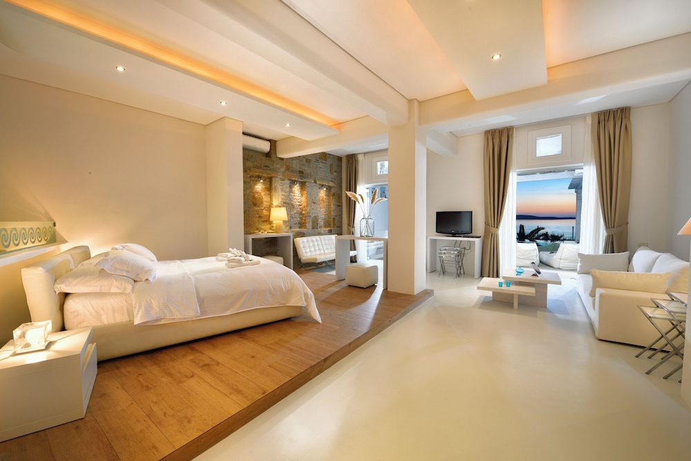 Delos One Bedroom Villa with Private Pool & Sea View - Photo 15