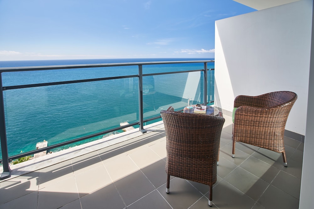 Premium Double Room, Ocean View (2 Adults) - Photo 6