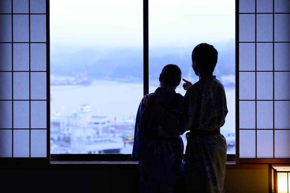Japanese Western Style Room with Half Board with Ocean View photo 2