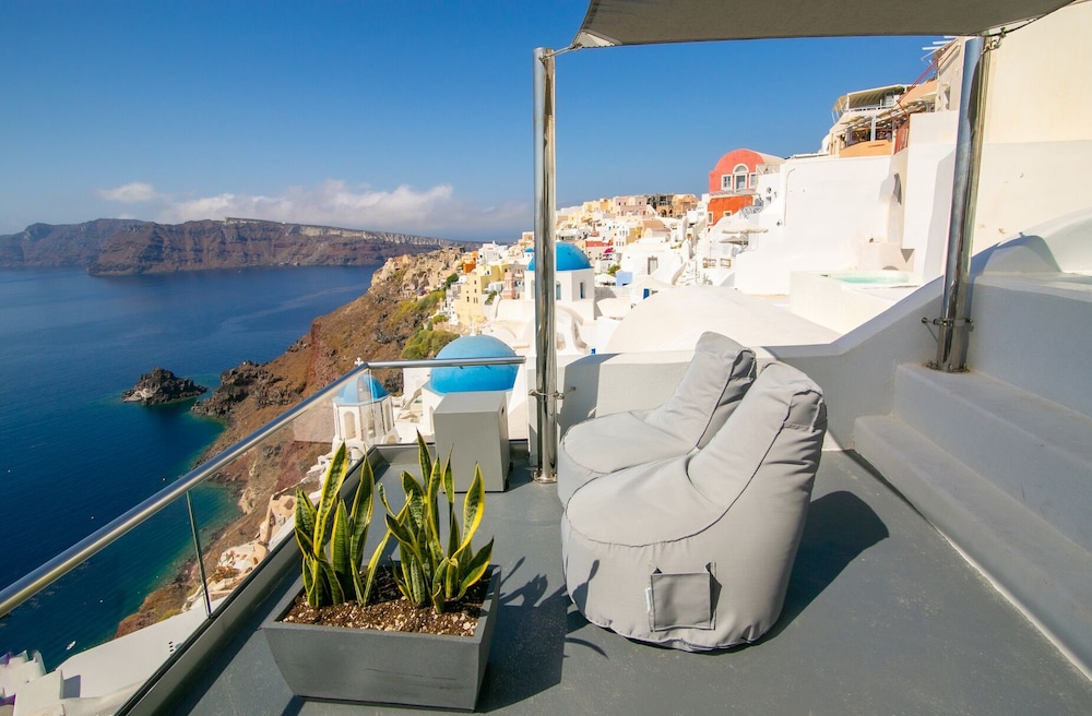 Suite (Volcano View) - Photo 14