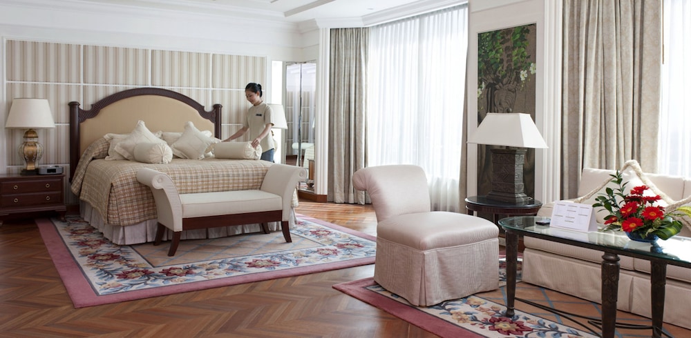 Royal Suite photo 2