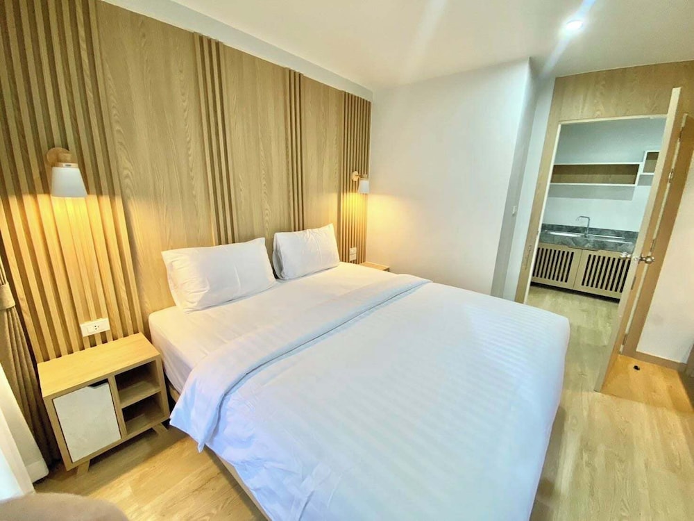 VIP Room - Photo 4
