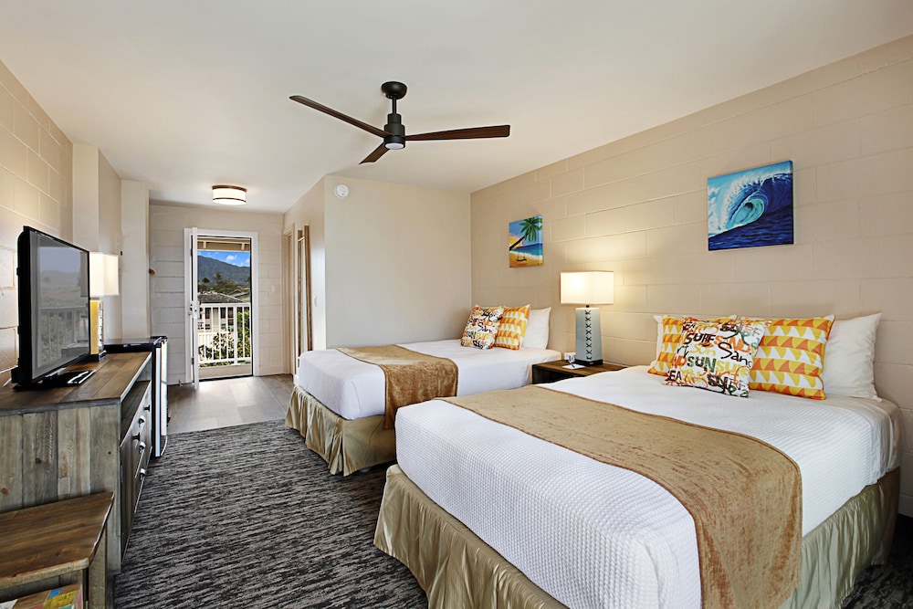 Ocean View (1st - 3rd Upper Floors, Stair Access Only