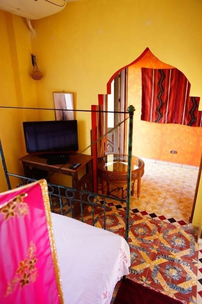 Suite (Sultana) photo 2