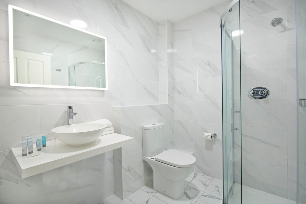 Triple Room - Photo 10
