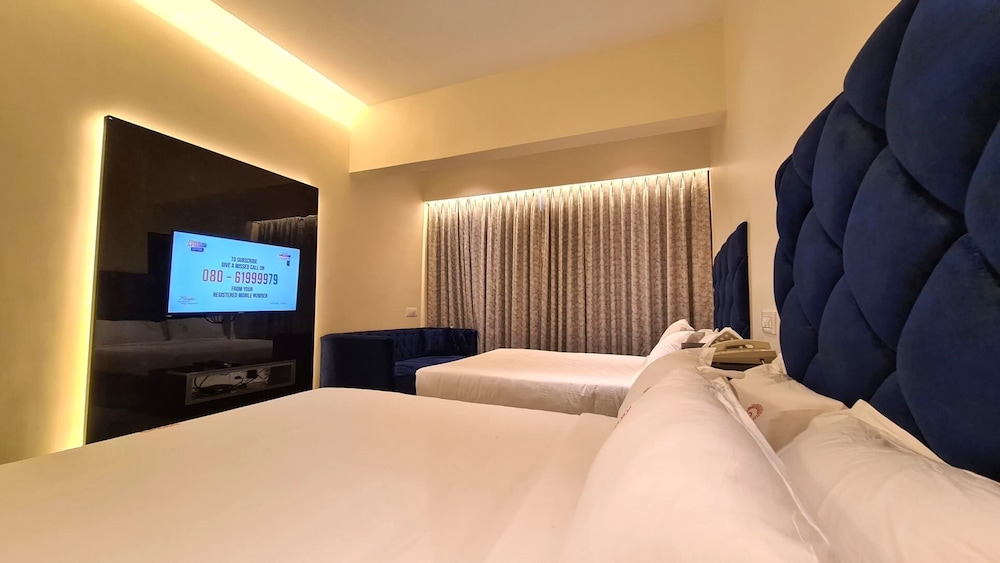 Deluxe Quadruple Room