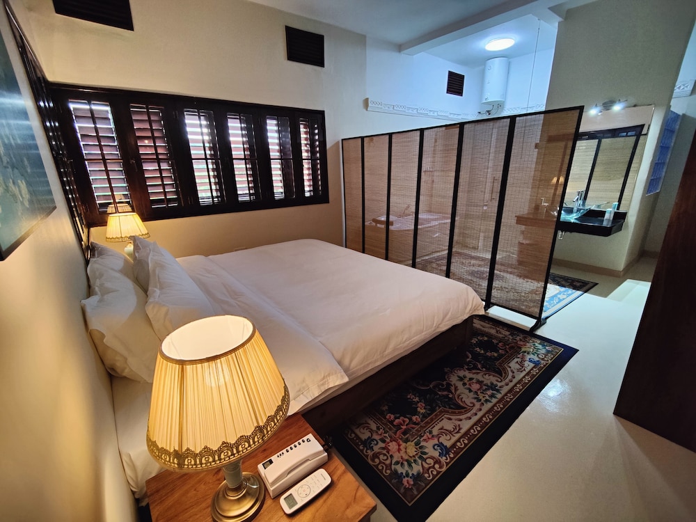 Executive Suite photo 1