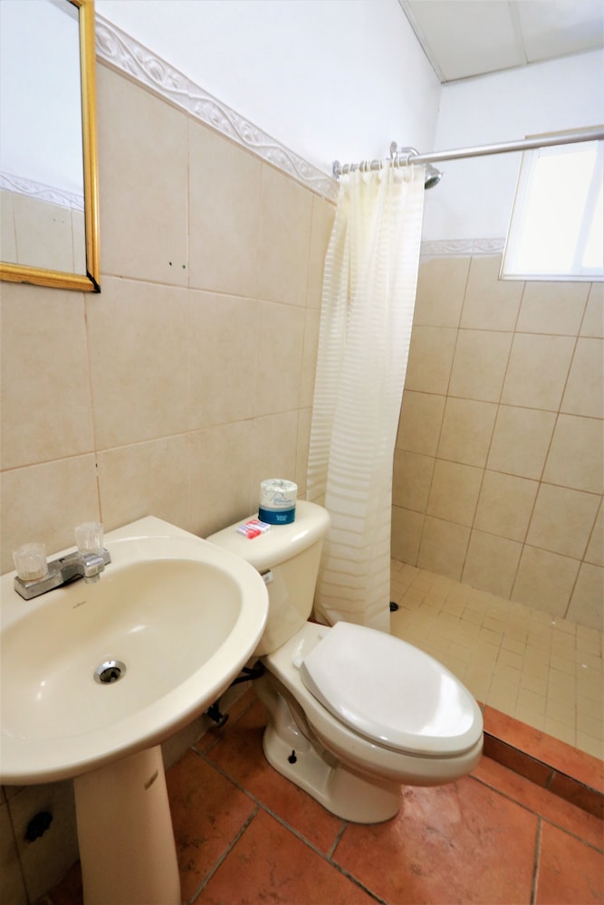 Quintuple Room photo 3