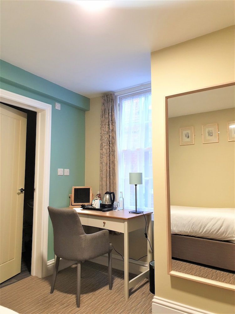 Classic Room, 1 Twin Bed, Non Smoking - Photo 3