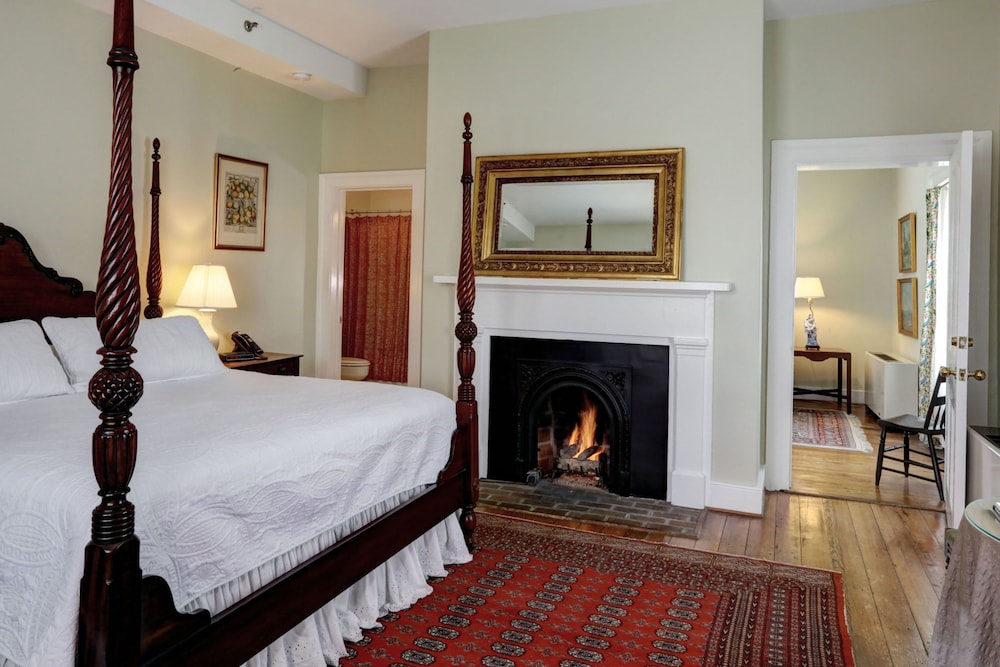 Suite 9 (2nd Floor) photo 2