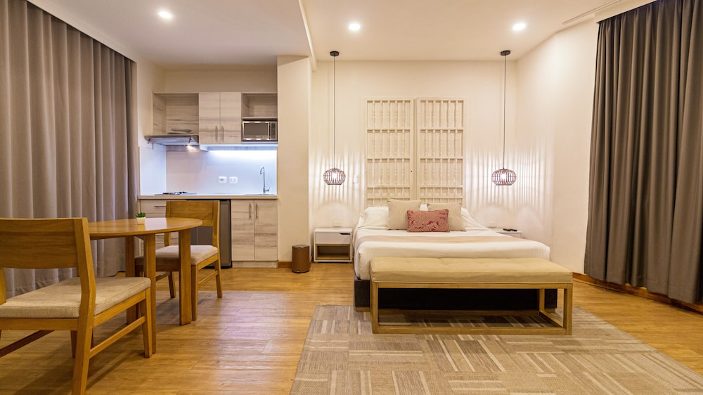 Standard Studio Suite photo 1