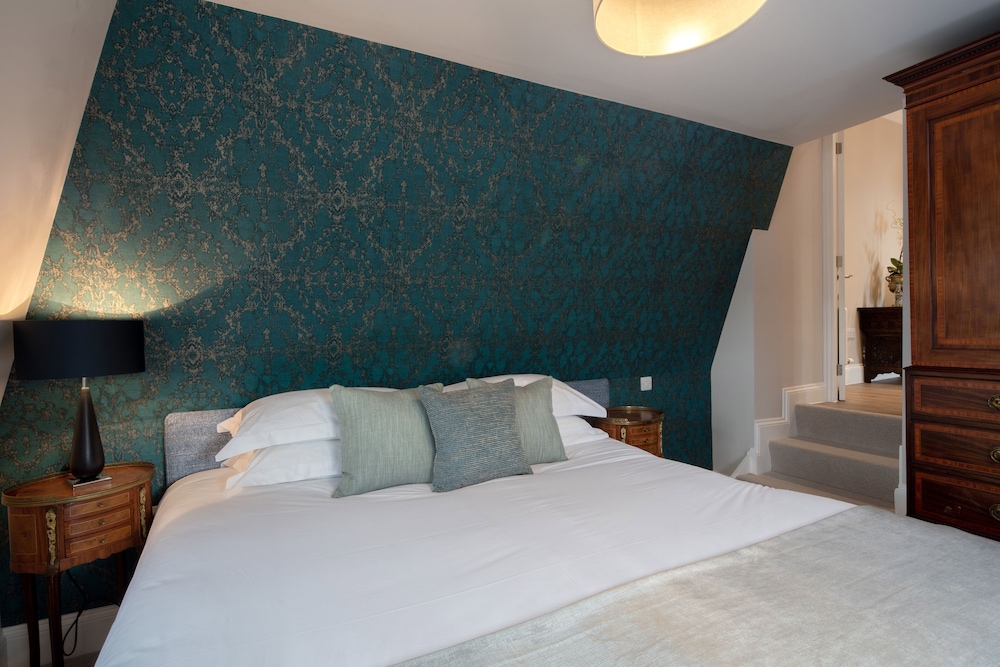 Suite, 2 Bedrooms, Garden View photo 2